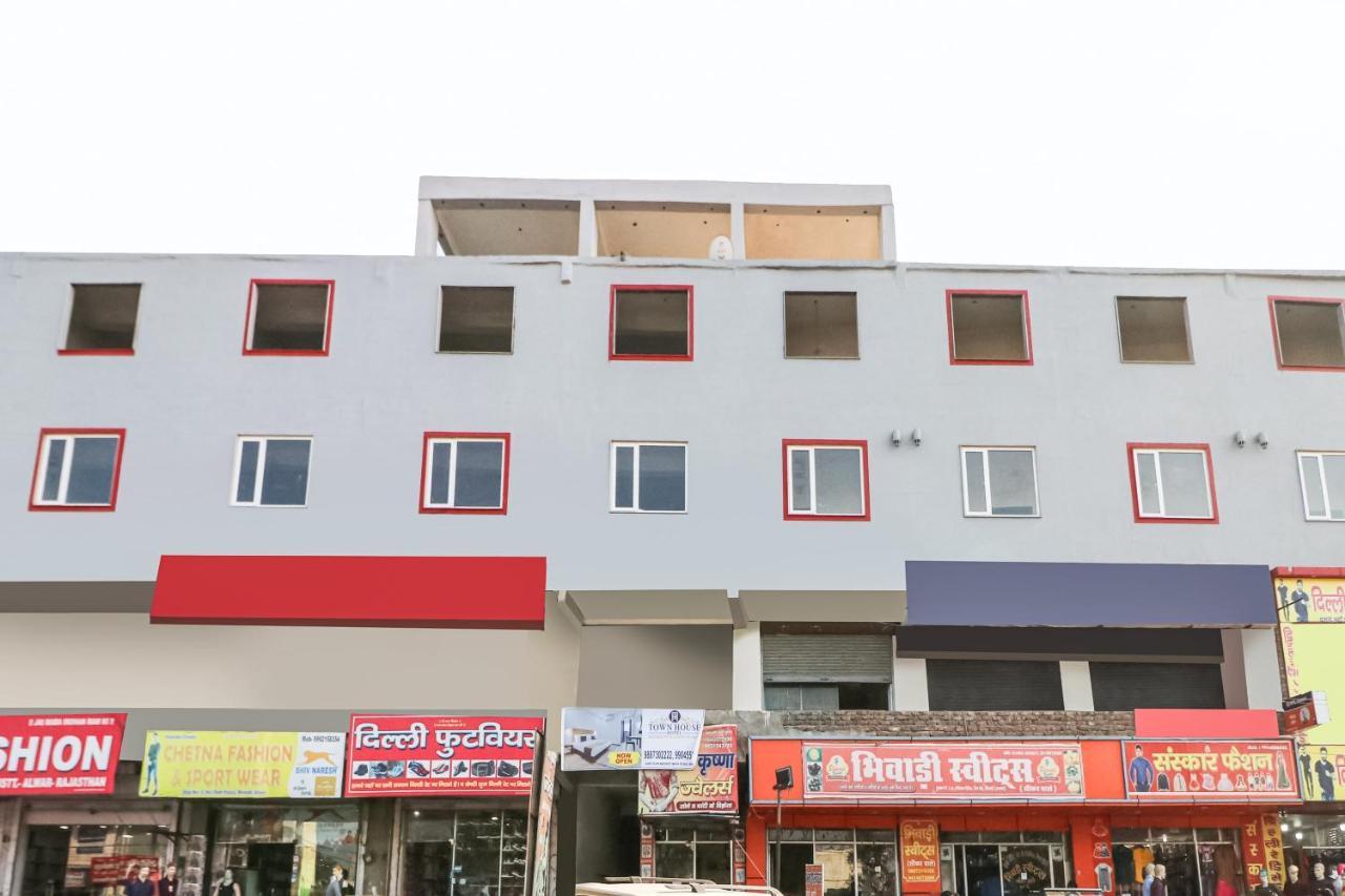 Townhall Bhiwadi Extérieur photo