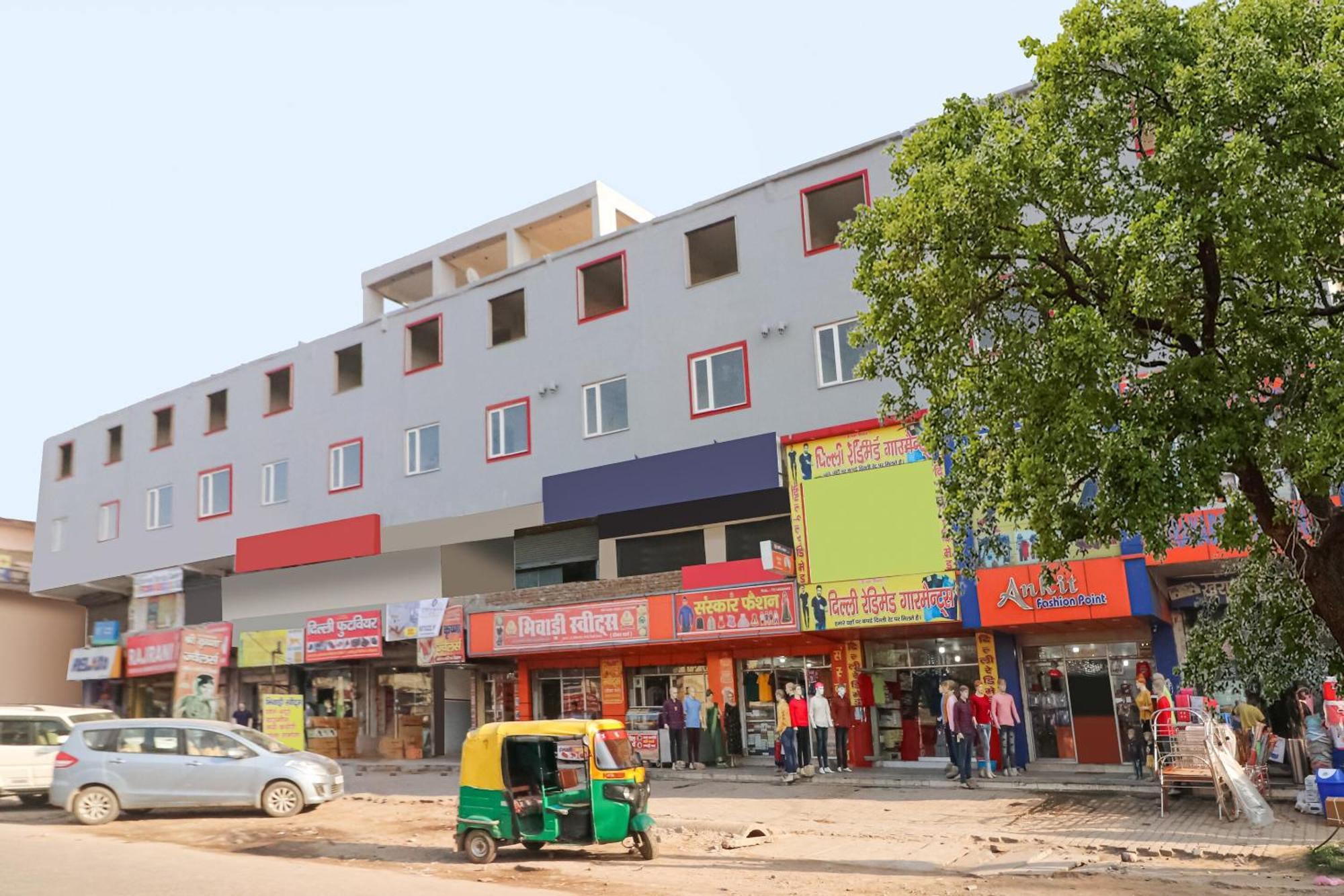Townhall Bhiwadi Extérieur photo
